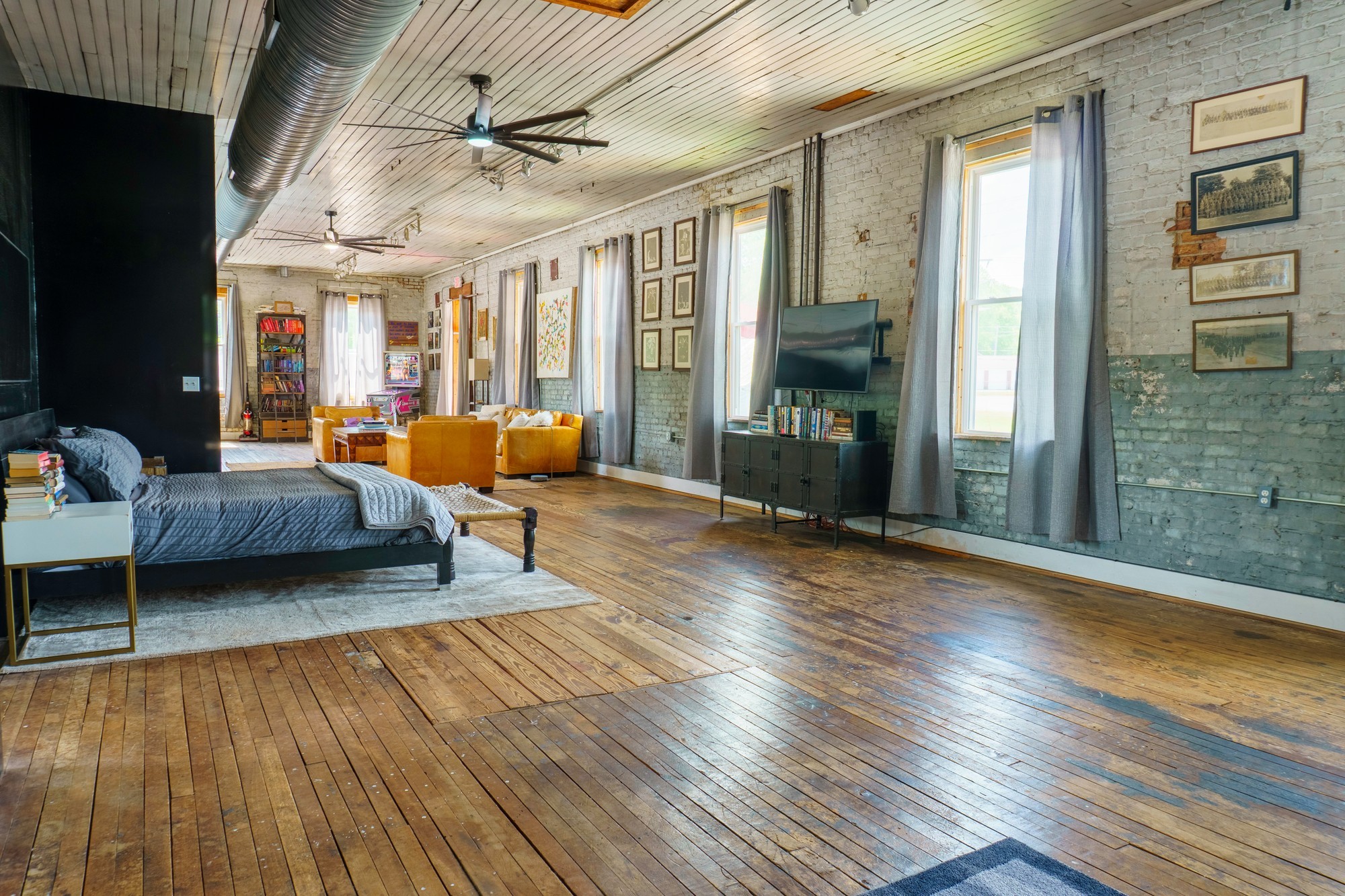 A6401796-HDR
