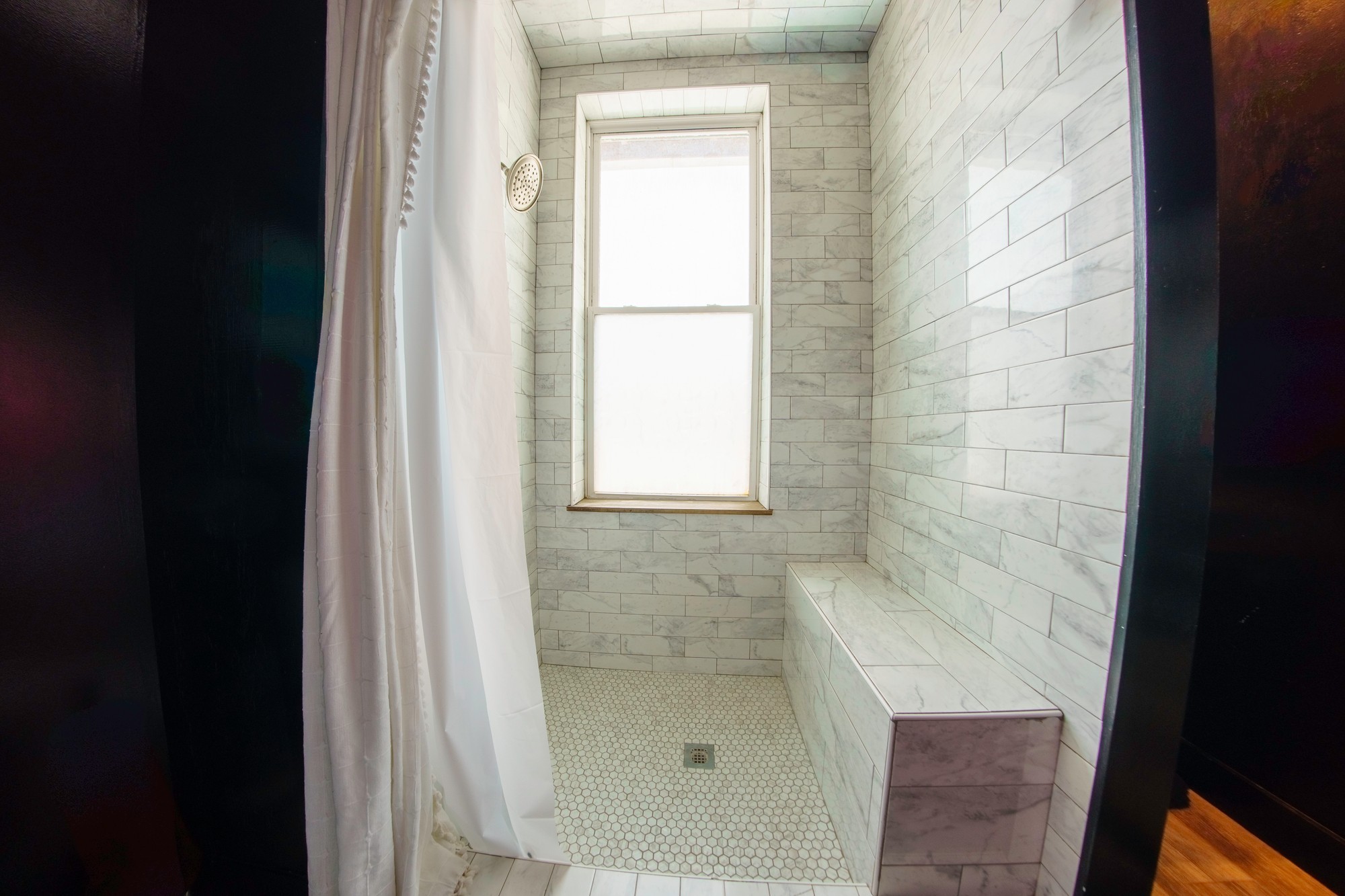 A6402225-HDR
